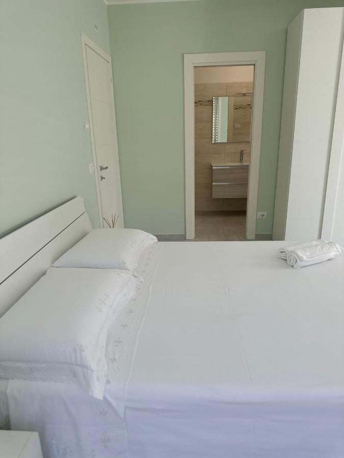 White B&B Pagliare Eksteriør billede
